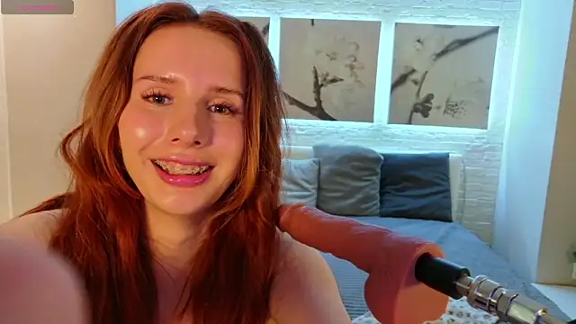 Snapshot of Betty_June chatting on 07/10/26, 08:33 Betty June online show from 07/10/26, 08:33