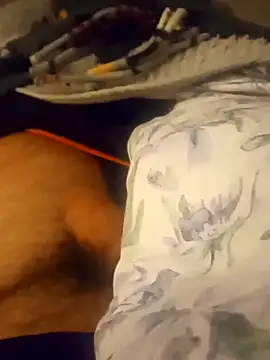 Snapshot of Mark_Dad chatting on 10/11/25, 02:44 Mark Dad online show from 10/11/25, 02:44