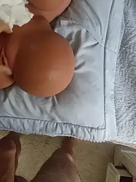 Snapshot of Mark_Dad chatting on 04/20/26, 09:16 Mark Dad online show from 04/20/26, 09:16