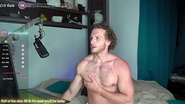 VIktorSecret online show from 12/26/24, 12:05