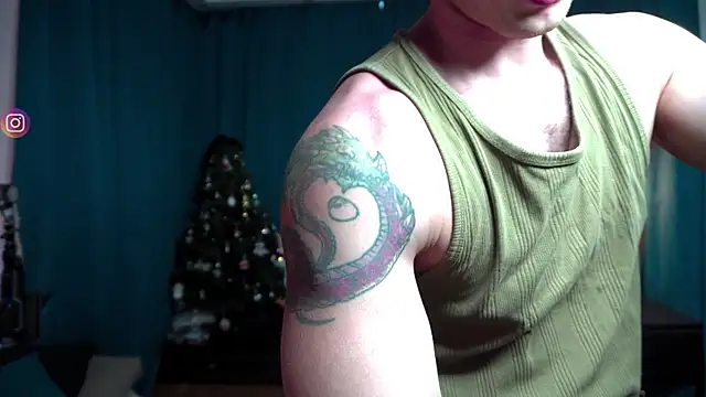 VIktorSecret online show from 02/11/25, 01:51