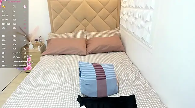 TsHeartXxx online show from 03/05/25, 09:05