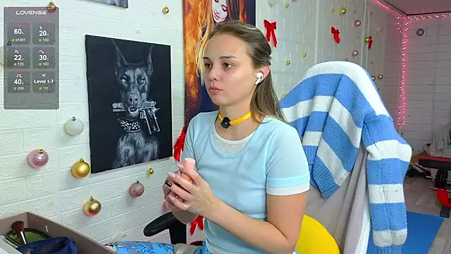 Misss Vikk online show from 02/06/26, 01:25