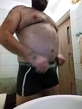 Snapshot of Zboczuszek1991 chatting on 10/18/25, 06:30 Zboczuszek1991 online show from 10/18/25, 06:30