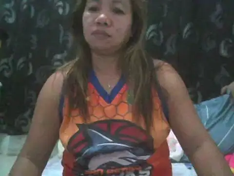 xiarrah12 online show from 11/20/25, 07:35