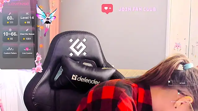 MollyLollipop online show from 10/02/25, 04:41