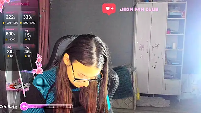 MollyLollipop online show from 10/27/25, 02:15