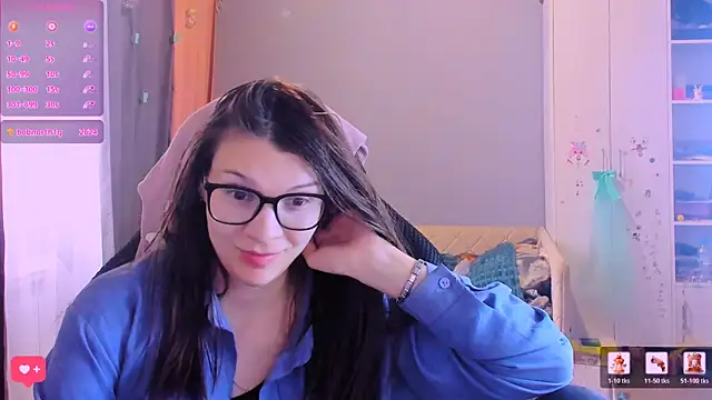 Snapshot of MollyLollipop chatting on 03/27/26, 03:45 MollyLollipop online show from 03/27/26, 03:45