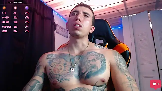 Adam Hudsond online show from 11/01/25, 04:31