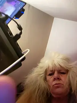 Snapshot of IMS_BHAVEN chatting on 11/09/25, 10:41 IMS BHAVEN online show from 11/09/25, 10:41