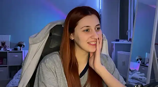 Uniarten online show from 12/29/24, 10:03