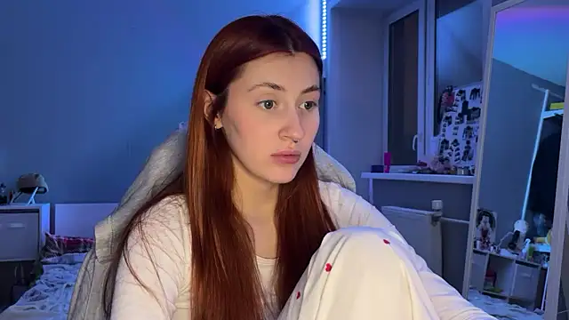 Uniarten online show from 02/16/25, 04:32