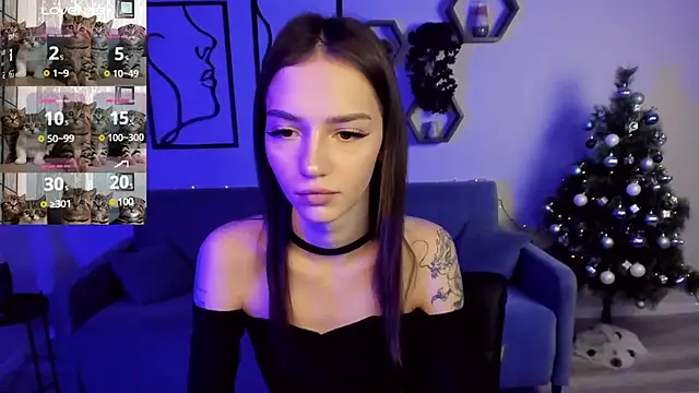 SophieCatty online show from 12/20/24, 06:45