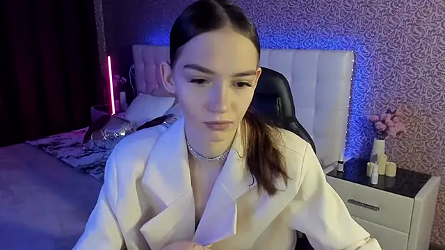 SophieCatty online show from 02/25/25, 06:36