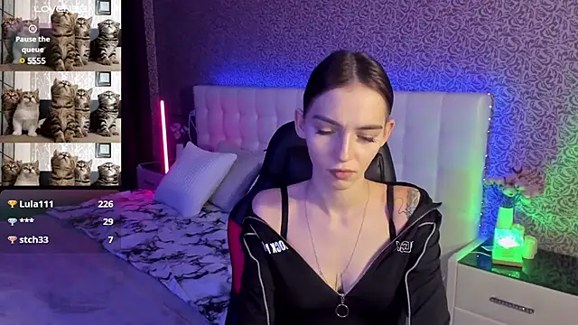 SophieCatty online show from 03/04/25, 11:51