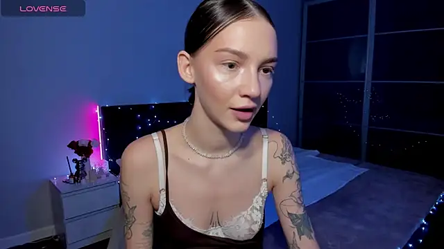 SophieCatty online show from 03/28/26, 12:10