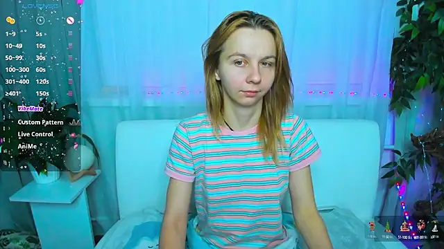 Snapshot of Bell_a_mi_ chatting on 02/15/25, 02:04 Bell a mi online show from 02/15/25, 02:04