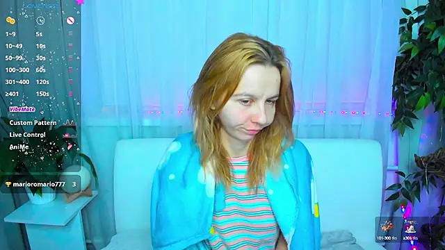 Snapshot of Bell_a_mi_ chatting on 02/16/25, 02:09 Bell a mi online show from 02/16/25, 02:09