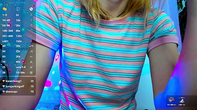 Snapshot of Bell_a_mi_ chatting on 02/16/25, 05:15 Bell a mi online show from 02/16/25, 05:15