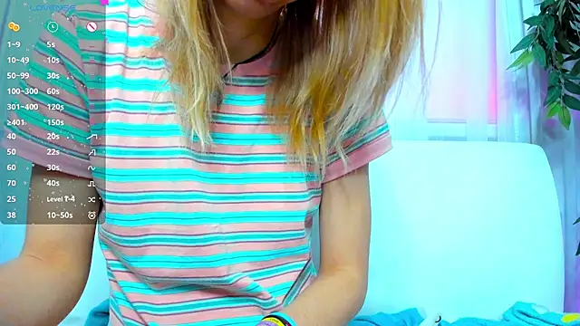 Snapshot of Bell_a_mi_ chatting on 03/05/25, 05:18 Bell a mi online show from 03/05/25, 05:18