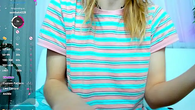 Snapshot of Bell_a_mi_ chatting on 03/10/25, 05:33 Bell a mi online show from 03/10/25, 05:33