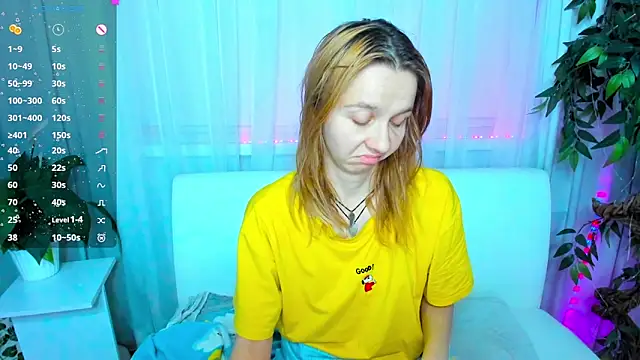 Snapshot of Bell_a_mi_ chatting on 03/22/25, 02:37 Bell a mi online show from 03/22/25, 02:37