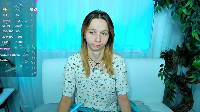 Snapshot of Bell_a_mi_ chatting on 09/11/25, 05:18 Bell a mi online show from 09/11/25, 05:18