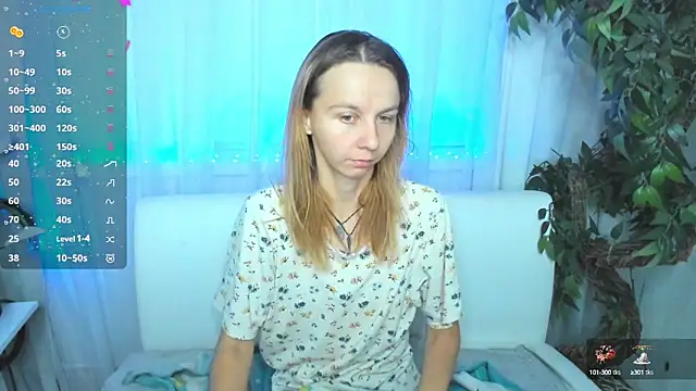 Snapshot of Bell_a_mi_ chatting on 09/18/25, 05:42 Bell a mi online show from 09/18/25, 05:42