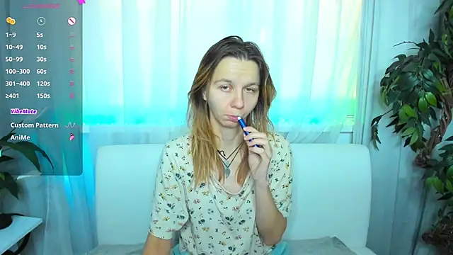 Snapshot of Bell_a_mi_ chatting on 09/30/25, 07:46 Bell a mi online show from 09/30/25, 07:46