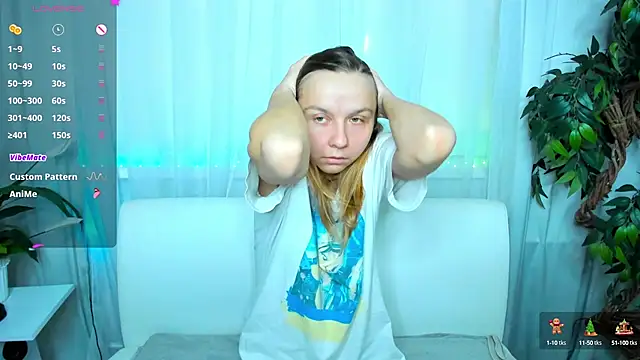 Snapshot of Bell_a_mi_ chatting on 10/16/25, 09:10 Bell a mi online show from 10/16/25, 09:10