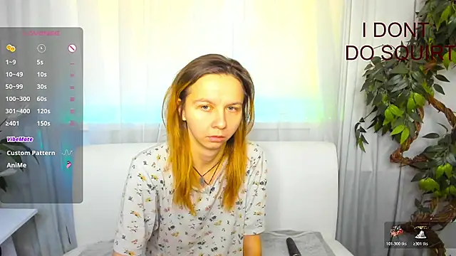 Snapshot of Bell_a_mi_ chatting on 10/26/25, 09:15 Bell a mi online show from 10/26/25, 09:15