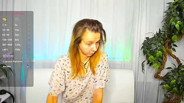 Snapshot of Bell_a_mi_ chatting on 11/01/25, 10:50 Bell a mi online show from 11/01/25, 10:50