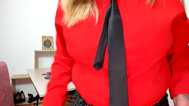 yayita mature online show from 04/24/26, 03:25