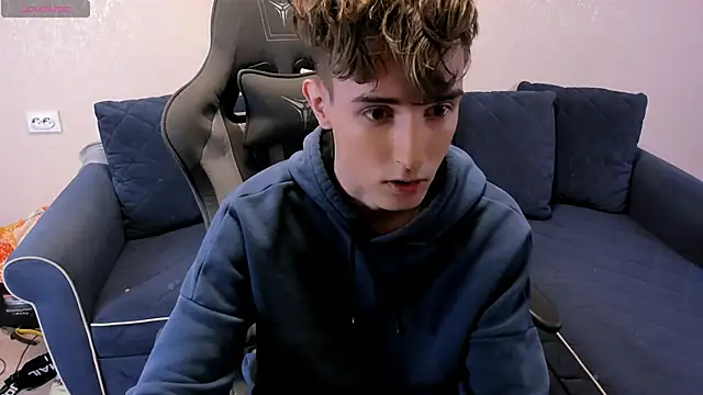 Snapshot of James_Mills chatting on 09/18/25, 09:06 James Mills online show from 09/18/25, 09:06