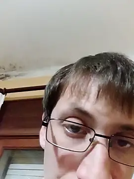 White rabbit  online show from 12/05/24, 05:50