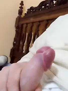 White rabbit  online show from 01/05/25, 03:23