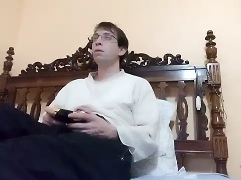 White rabbit  online show from 01/07/25, 09:25