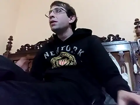 White rabbit  online show from 01/08/25, 04:00