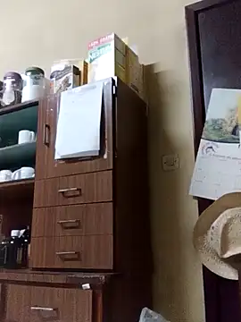 White rabbit  online show from 01/17/25, 09:06