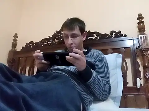 White rabbit  online show from 01/21/25, 09:15