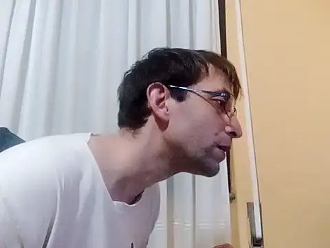 White rabbit  online show from 03/14/25, 09:32