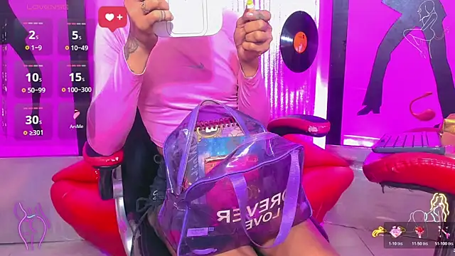 nickyminach  online show from 03/12/26, 07:42