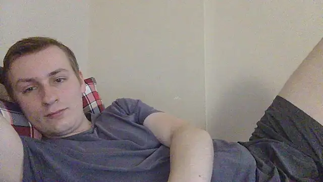 Snapshot of your_andy chatting on 09/18/25, 06:48 your andy online show from 09/18/25, 06:48