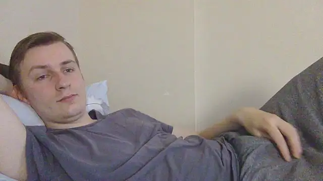 Snapshot of your_andy chatting on 09/27/25, 06:29 your andy online show from 09/27/25, 06:29