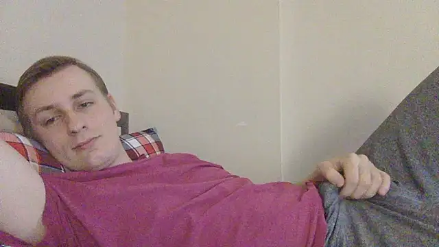 Snapshot of your_andy chatting on 10/12/25, 06:34 your andy online show from 10/12/25, 06:34