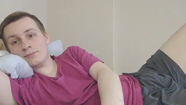 Snapshot of your_andy chatting on 04/18/26, 06:28 your andy online show from 04/18/26, 06:28
