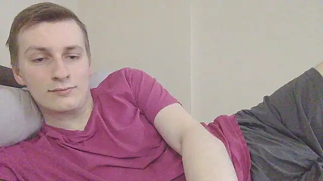 Snapshot of your_andy chatting on 04/25/26, 07:22 your andy online show from 04/25/26, 07:22