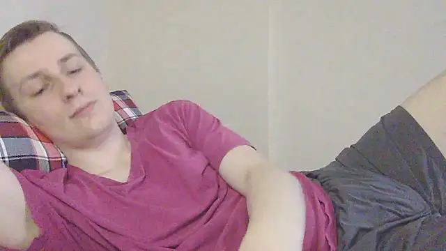 Snapshot of your_andy chatting on 04/28/26, 06:07 your andy online show from 04/28/26, 06:07