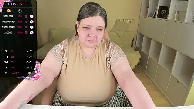 PlumPie online show from 10/15/25, 11:32