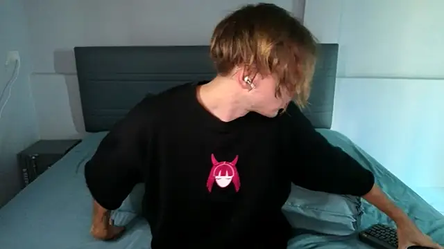 Cryptikov online show from 01/25/25, 03:19